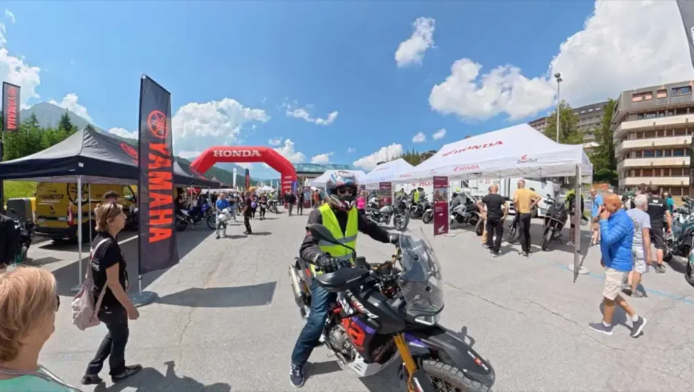 Рекорд на 8-м Adventour Fest в Сестриере: более 3000 тест-драйвов!
