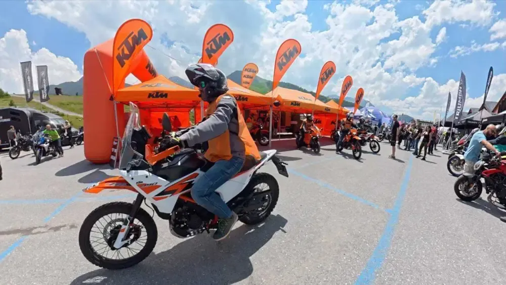 Рекорд на 8-м Adventour Fest в Сестриере: более 3000 тест-драйвов! — фото 3