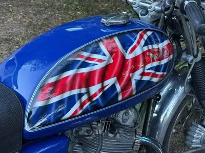 Ричард Хаммонд (Top Gear) выставляет свой Norton на аукцион. Интересно? — фото 4