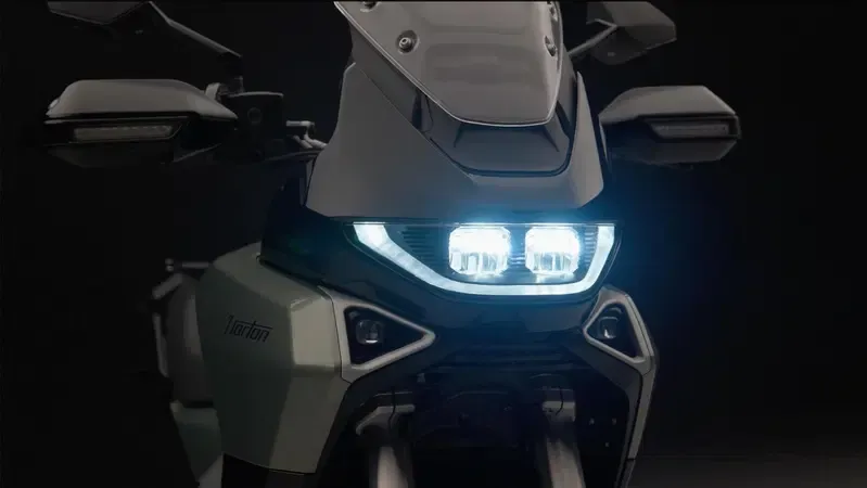 Norton Atlas и Atlas GT: британский бренд выходит в сегмент adventure — фото 2