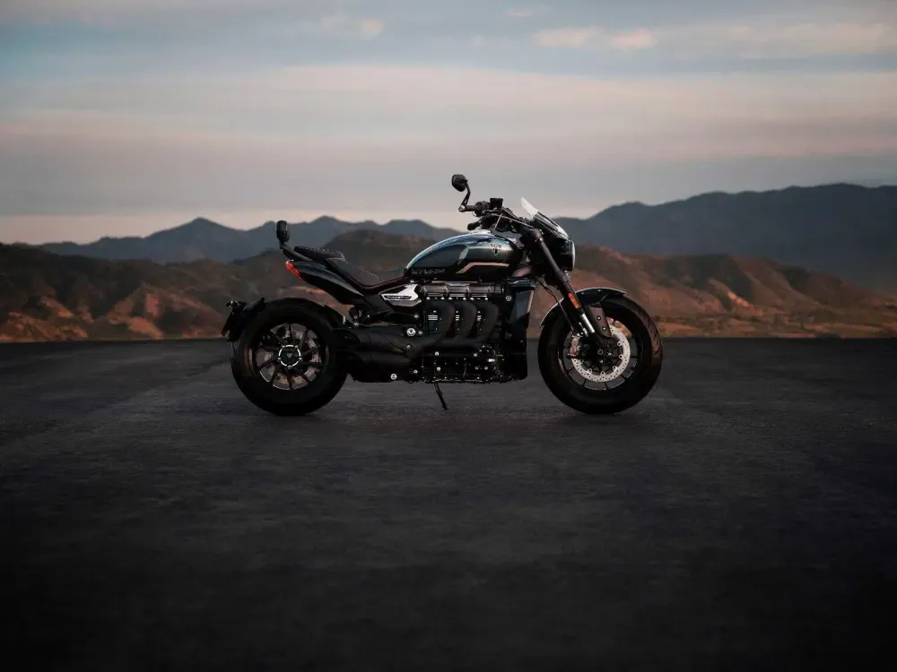 Triumph представляет новые цветовые решения для модельного ряда 2027 года — фото 4