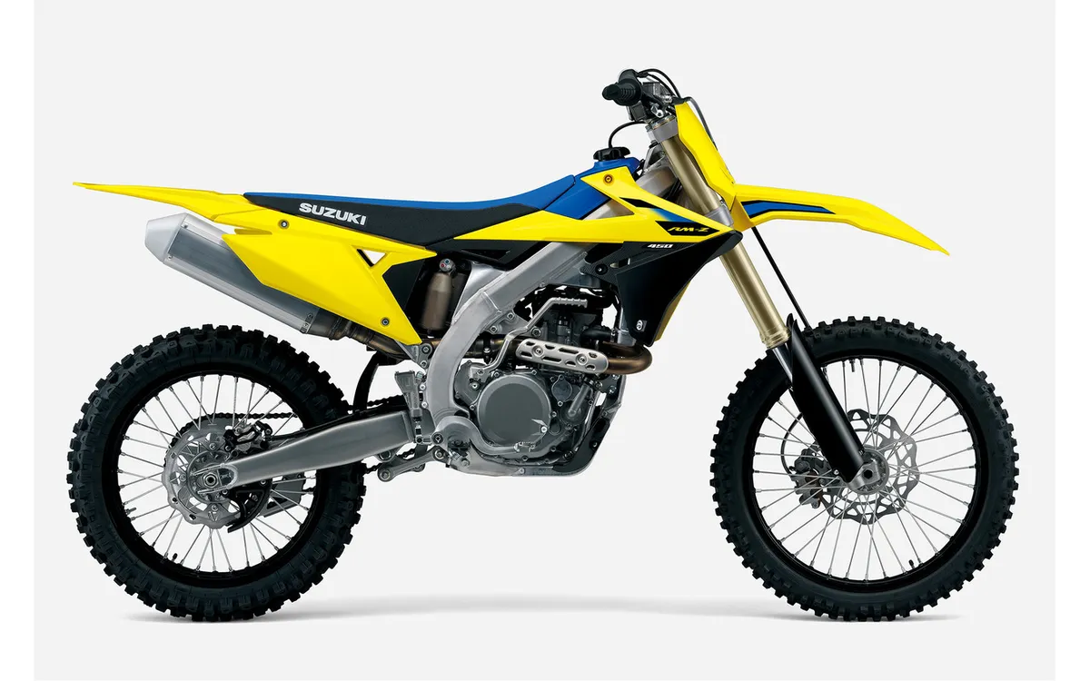 Suzuki выпустит модели мотокросс-байков RM-Z250 и RM-Z450 2027 года в декабре: соответствие нормам шума FIM и улучшенная подвеска — фото 3