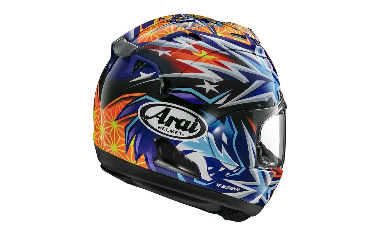 Arai Helmets выпускает реплику RX-7X Okamoto в честь чемпиона JSB1000 2024 года Юки Окамото — фото 2