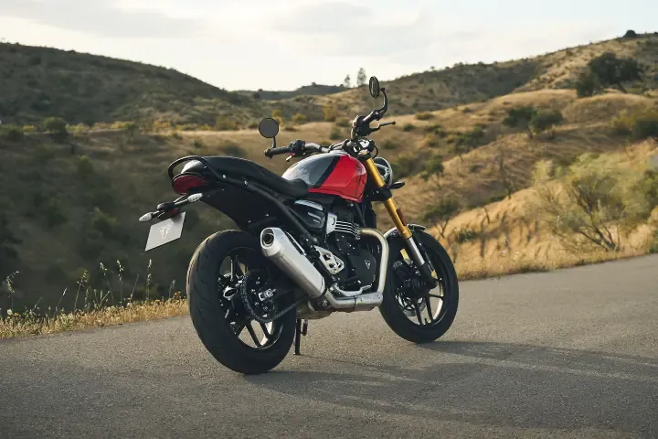 Галерея Triumph Speed 400 и Scrambler 400 X 2027 года — фото 3