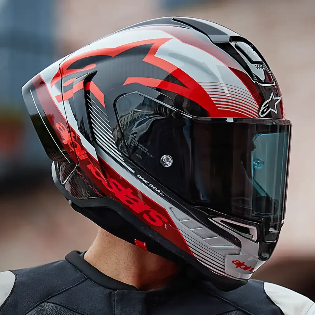 Обзор шлема Alpinestars Supertech R10: для дорог и трека — фото 3