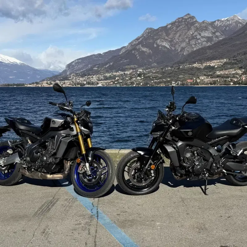 Yamaha Spirit of Challenge 2026: гонщики и журналисты соревнуются на MT-09 Y-AMT в Варано-де-Мелегари — фото 2