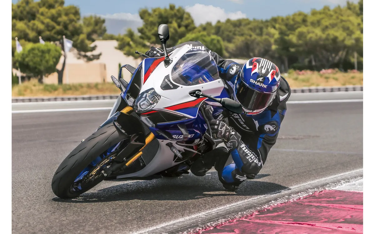 Почему их не сделали стандартными? «Философия Suzuki», заложенная в крыльях новой GSX-R1000R
