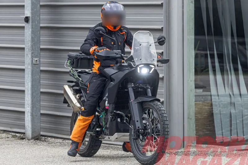 Представили следующее поколение KTM 790 Adventure: мотоцикл замечен на испытаниях за рубежом