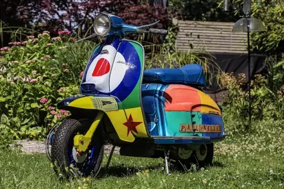 Знаменитая Lambretta «Stanley Road», принадлежавшая Полу Уэллеру, выставлена на аукцион — фото 3