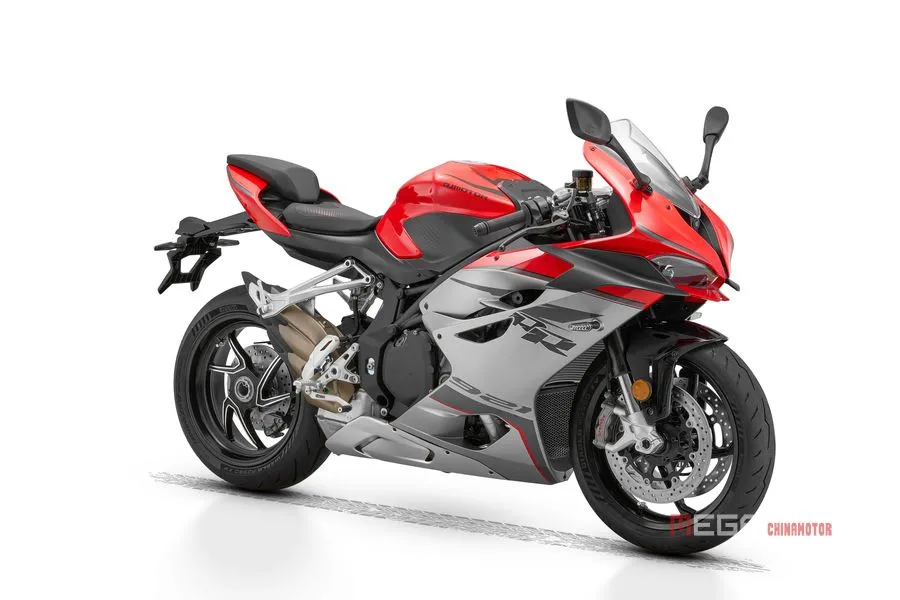 Voge R 625: 64 л.с. и премиальные компоненты за 5 999 евро — фото 3