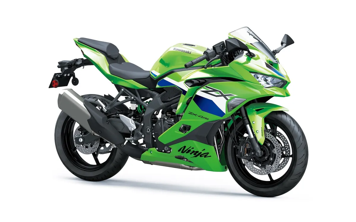 Тест-драйв QJ Motor SRK400R: Прямой вызов Honda и Kawasaki! Насколько хорош этот «китайский четырехцилиндровый 400»? — фото 4
