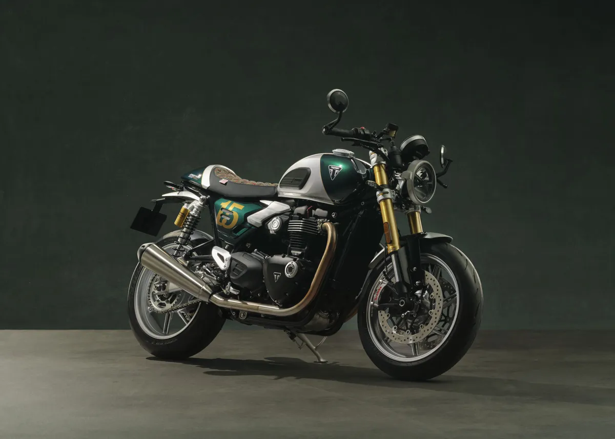Triumph отмечает 15-летие DGR уникальным Speed Twin 1200 Cafe Racer Edition