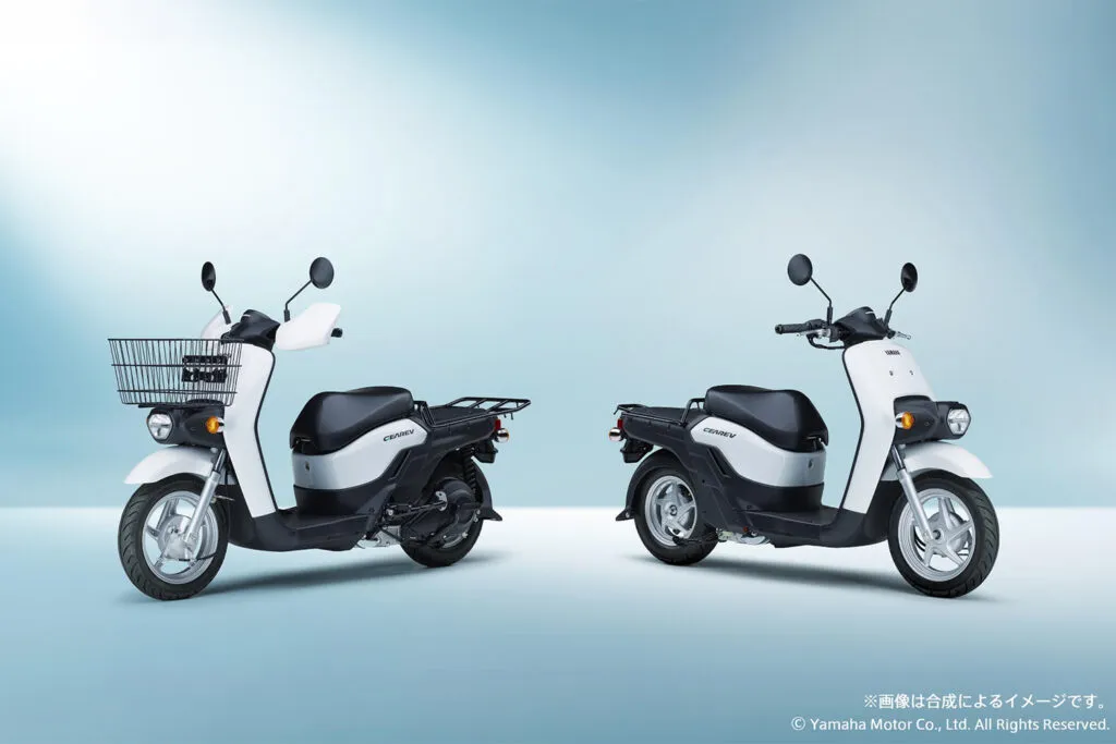 Yamaha запускает в Японии бизнес-скутер со сменными аккумуляторами