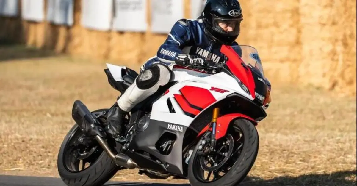 Yamaha на фестивале скорости в Гудвуде: гоночное наследие в сопровождении легенд GP и современных моделей
