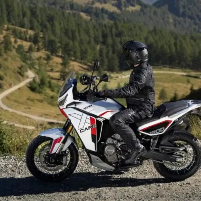 Moto Morini AlltrHike 450: представлены новые оригинальные аксессуары — фото 3