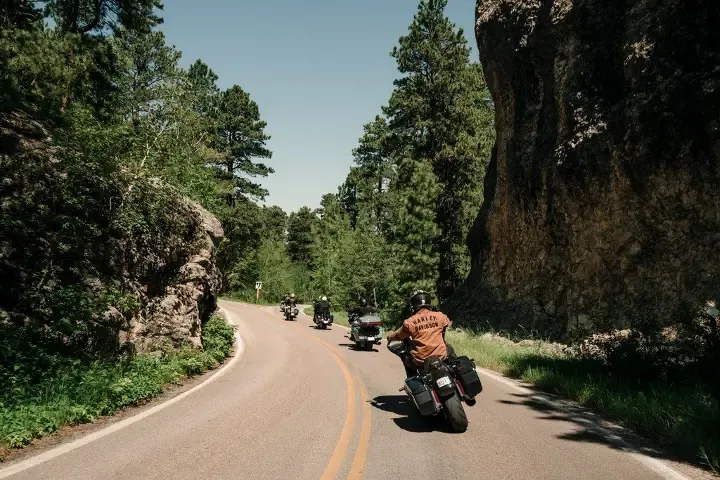 Harley-Davidson готовится к Sturgis 2026 — фото 3