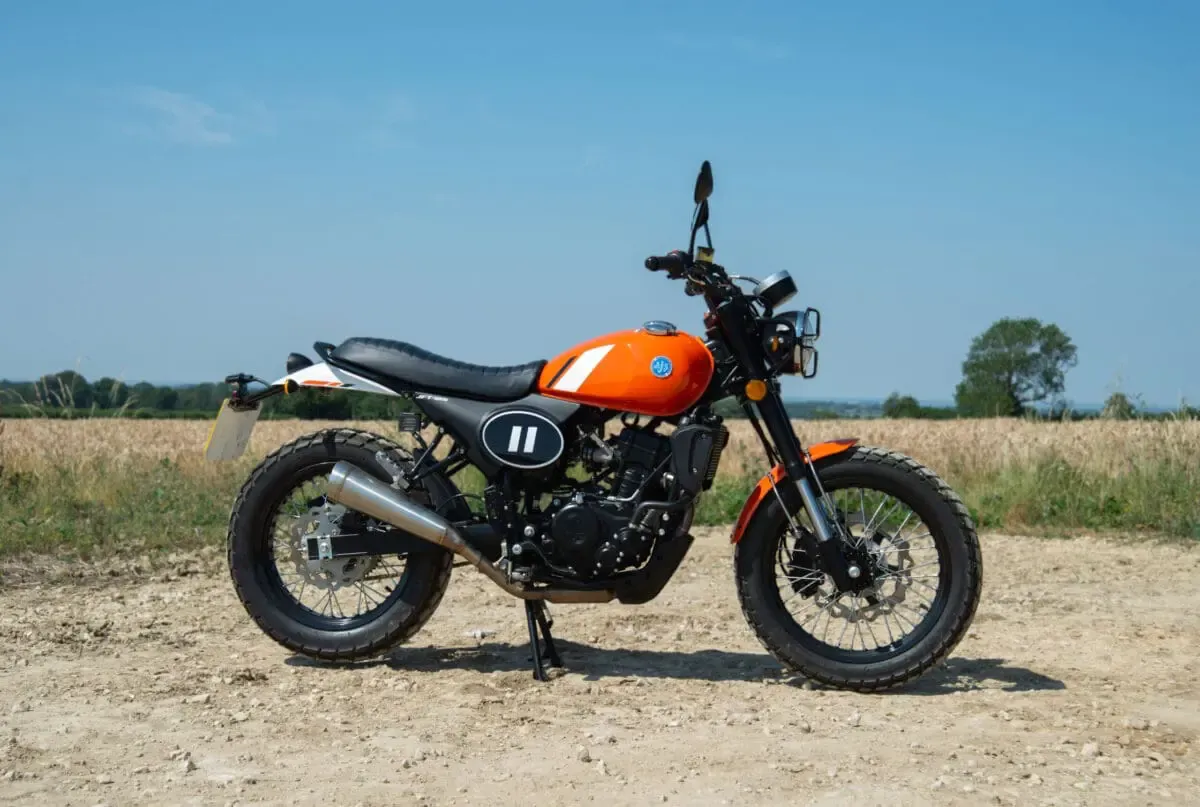 Быстрый обзор: AJS JFT 125