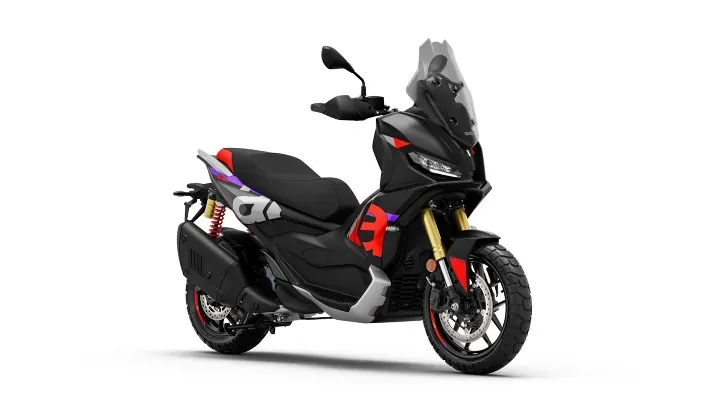 Первый взгляд на 2027 Aprilia SR GT 400
