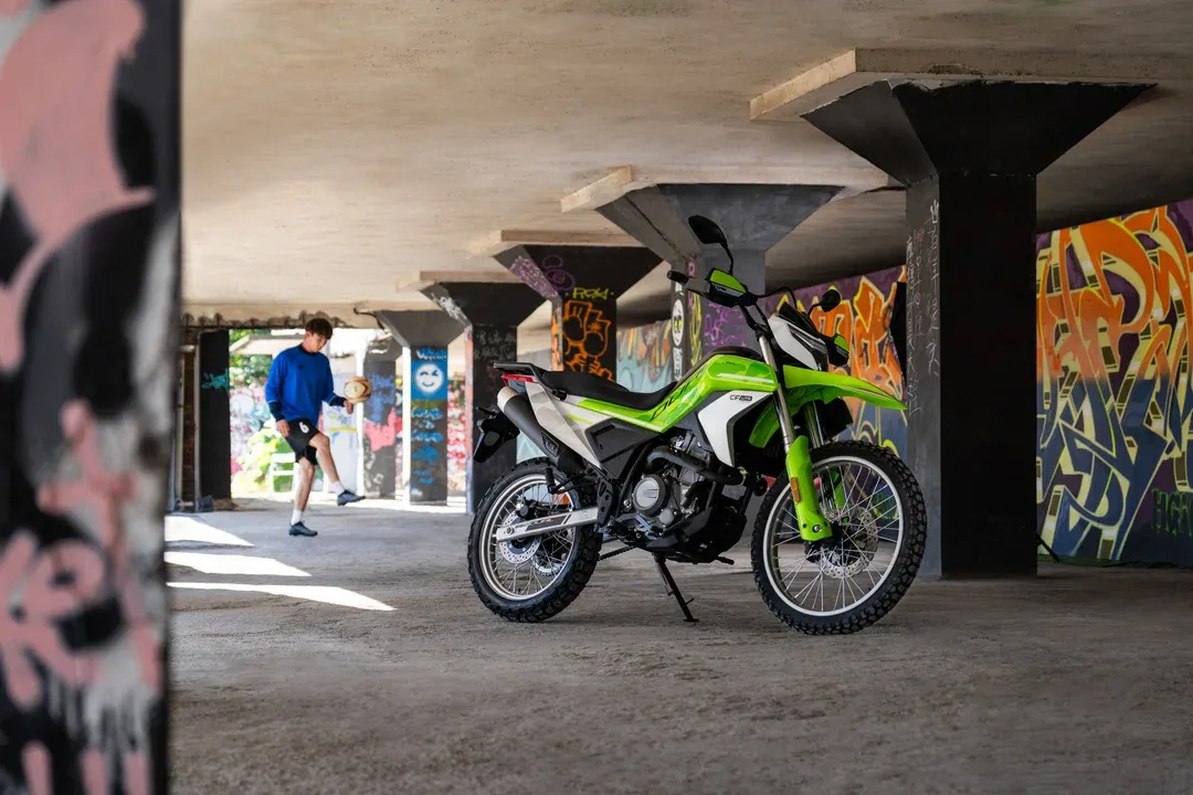 CFMoto 250 Dual может стать тем самым легким внедорожником, которого ждут мотоциклисты — фото 3