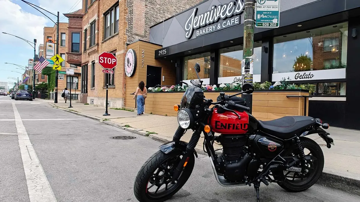 Royal Enfield продала более четверти миллиона мотоциклов всего за последние 3 месяца