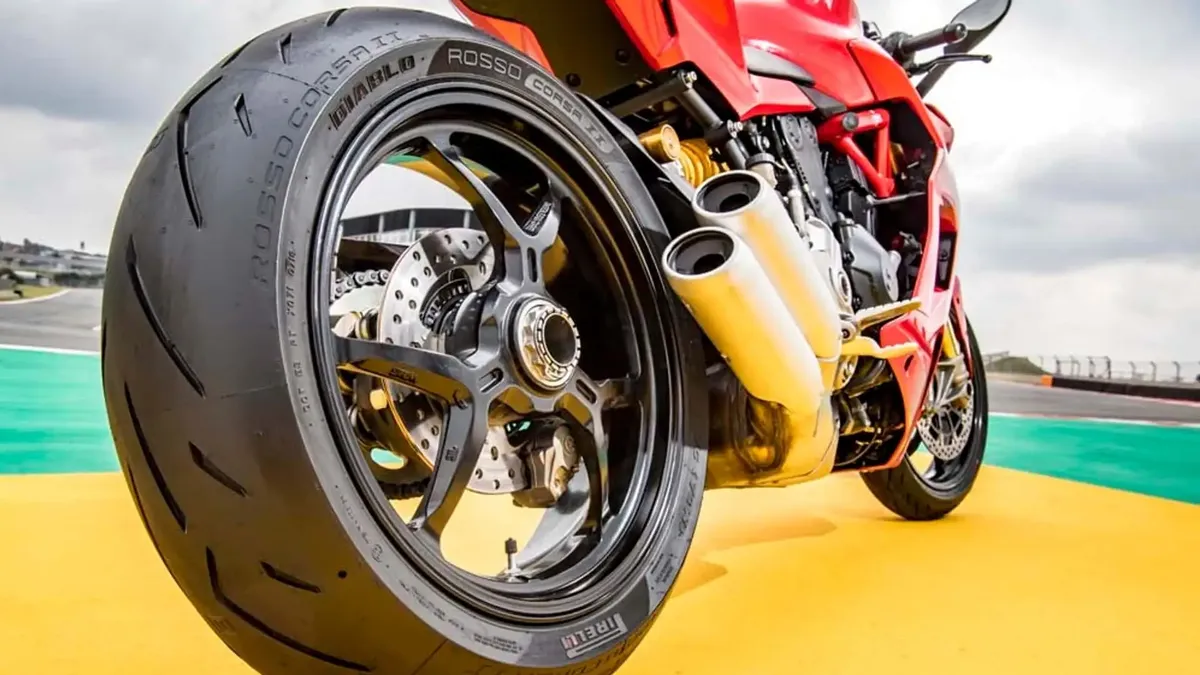 Pirelli планирует перерабатывать старые шины для производства новых