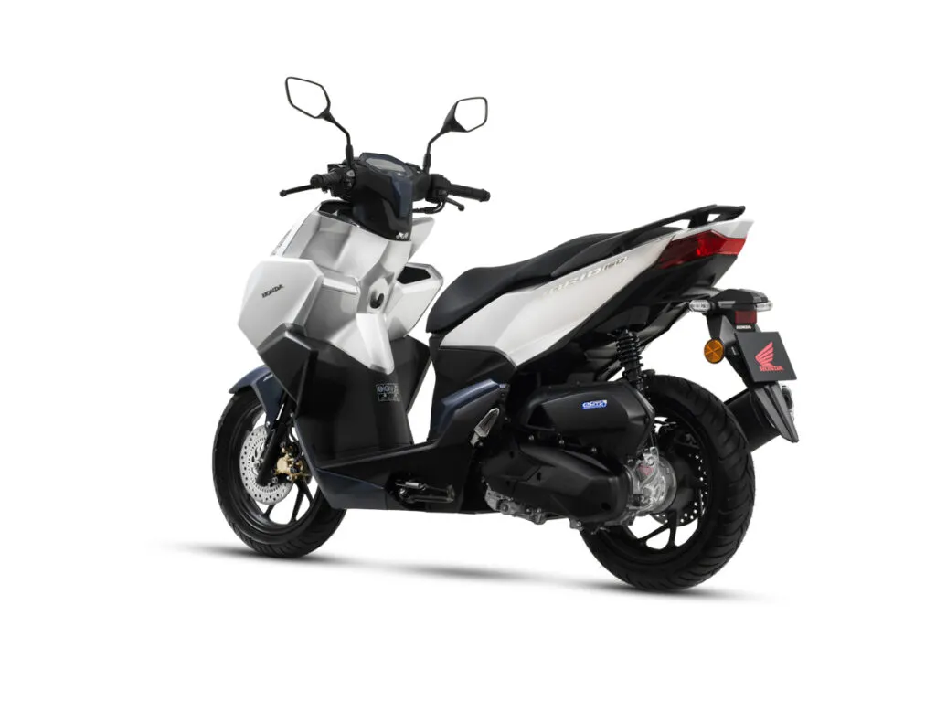 Обновление Honda Vario 160 2026 года: три новых цвета и сохранение лидерских позиций — фото 4