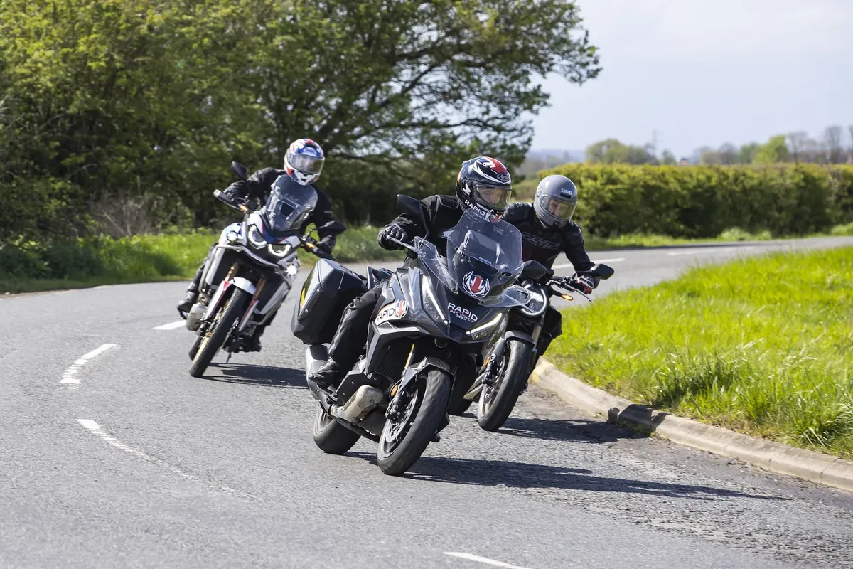Honda представляет новую программу тест-драйвов с участием CB1000GT, CB1000 Hornet и WN7 — фото 2