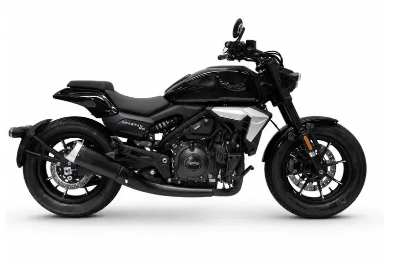 Mondial Spartan 600: наследственный родстер, возрождающий стиль нео-ретро — фото 3