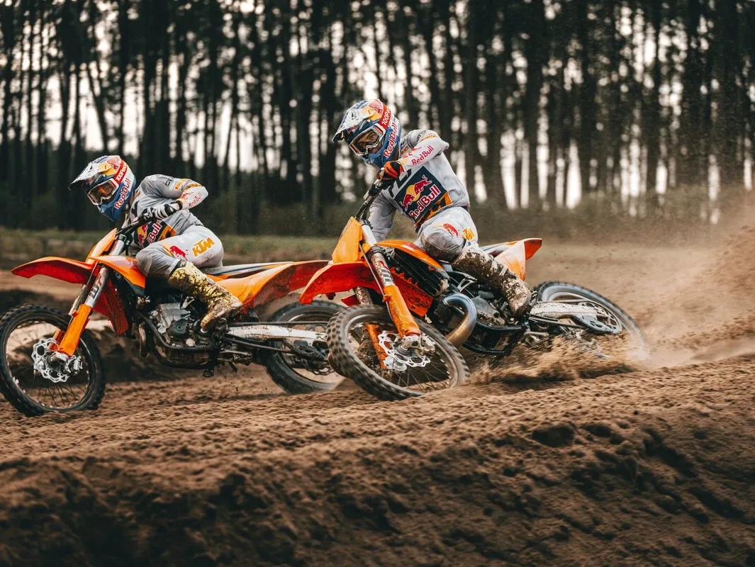 Bajaj готова к привлечению стратегического инвестора для KTM при условии долгосрочного участия — фото 2