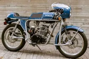 Cafe Racer Mark Zweig на базе Janus Phoenix — фото 2