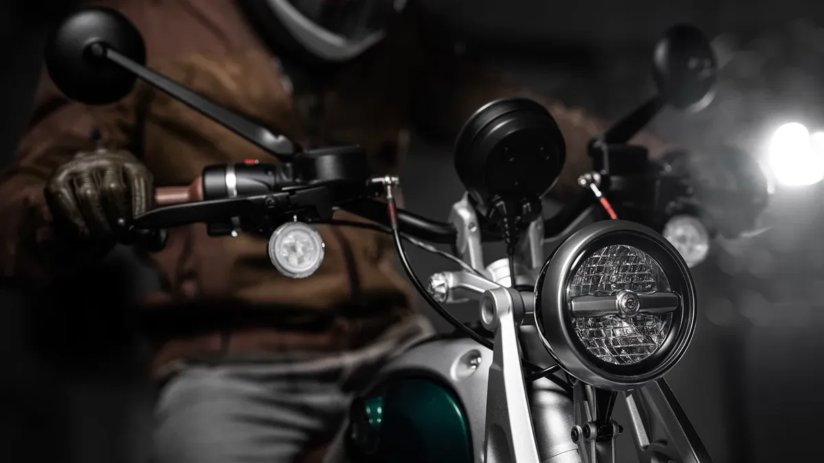 Royal Enfield планирует широкий модельный ряд электромотоциклов, но основной упор остается на ДВС