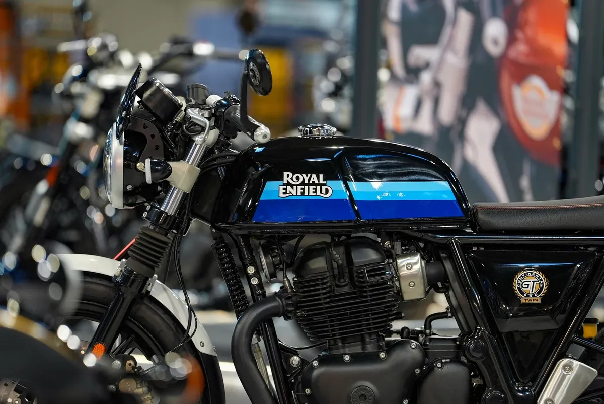 Royal Enfield планирует широкий модельный ряд электромотоциклов, но основной упор остается на ДВС — фото 3