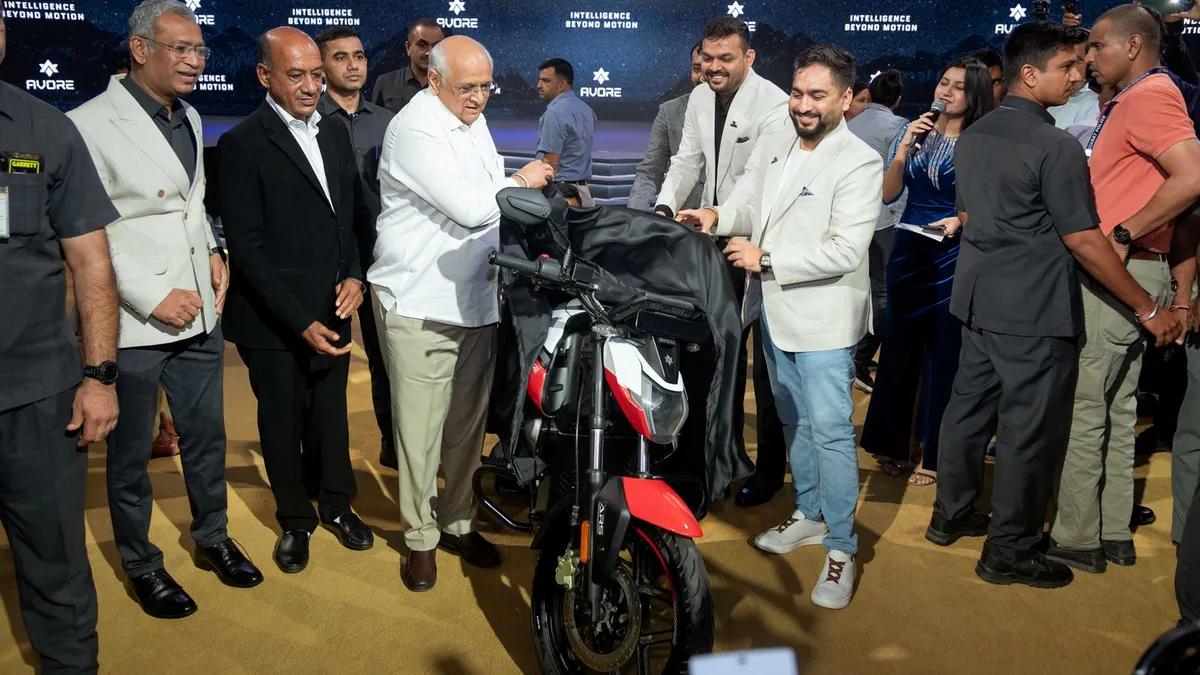 В Индии представлена линейка электромотоциклов Avore Electric EX: цены начинаются от 124 999 рупий