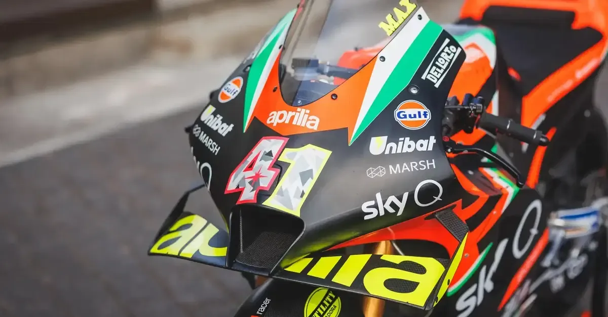Aprilia RS-GP 2020 Алеша Эспаргаро снова выставлена на аукцион