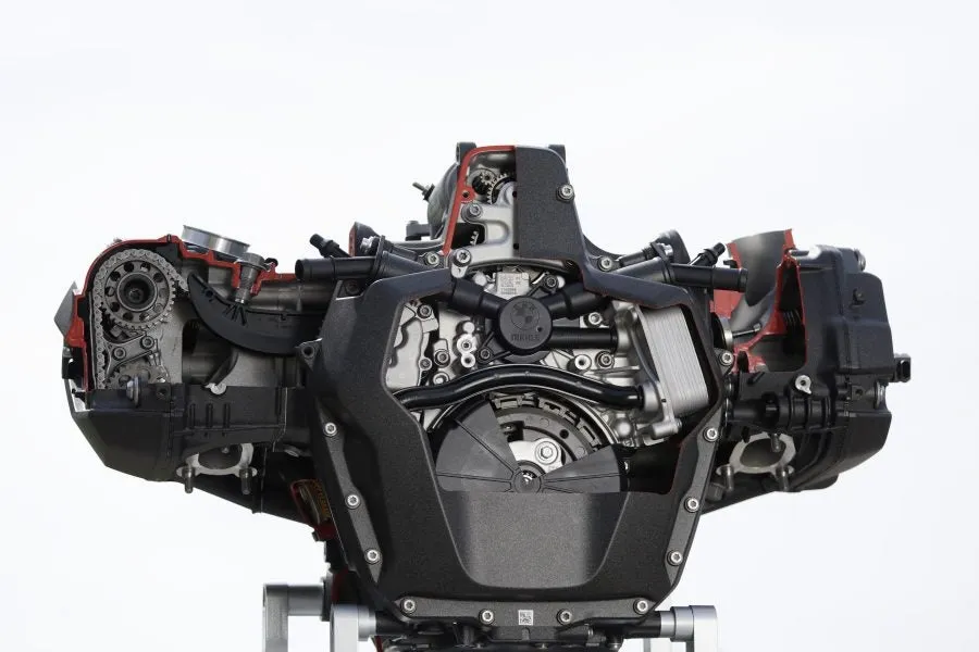 Отчет: BMW планирует выпуск нового M1300 GS в 2026 году