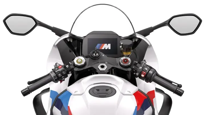 BMW готовит модель M 1000 RS к 2027 году