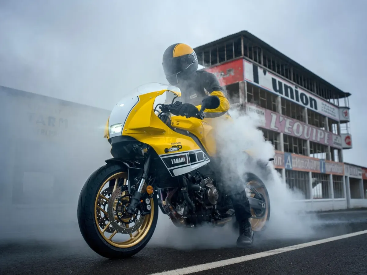 Yamaha наконец привезёт свой самый эффектный мотоцикл в США — фото 2