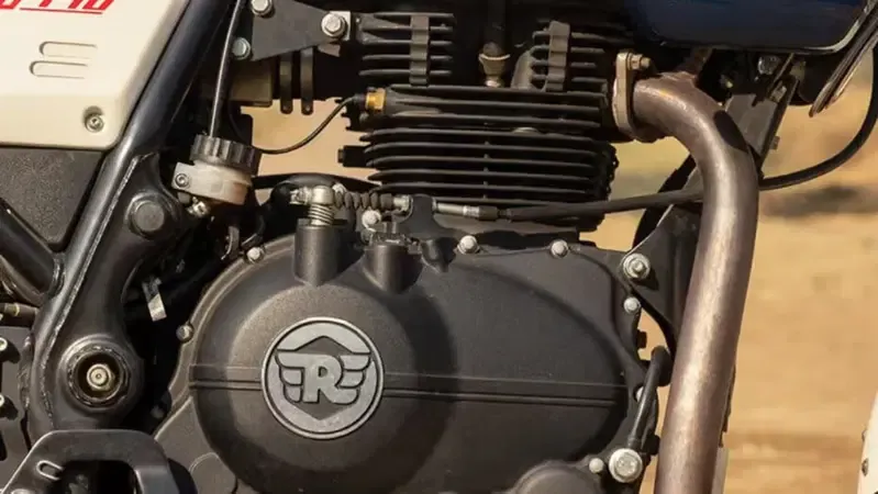Royal Enfield Himalayan 440: легендарная 411 с воздушным охлаждением скоро вернётся — фото 3