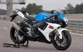 Suzuki представила GSX-R600 и GSX-R750 2027 модельного года — фото 4