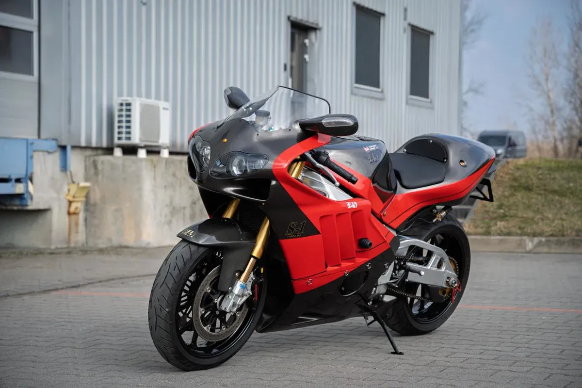 Суперредкий Yoshimura Tornado S-1 появился на рынке подержанных мотоциклов — фото 2
