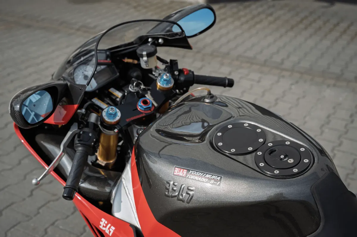 Суперредкий Yoshimura Tornado S-1 появился на рынке подержанных мотоциклов — фото 3
