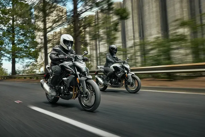 Галерея CFMOTO 450NK 2027 модельного года — фото 3