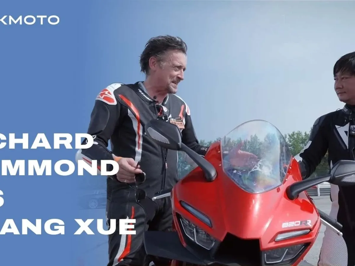 Ричард Хаммонд сравнил ZXMoto 820RR с Ducati Panigale V2 на треке. У нас есть мнение — фото 2
