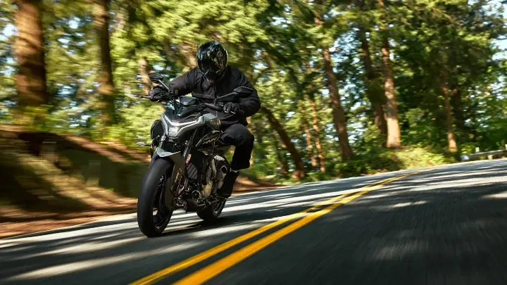 Галерея CFMOTO 675NK 2027 модельного года