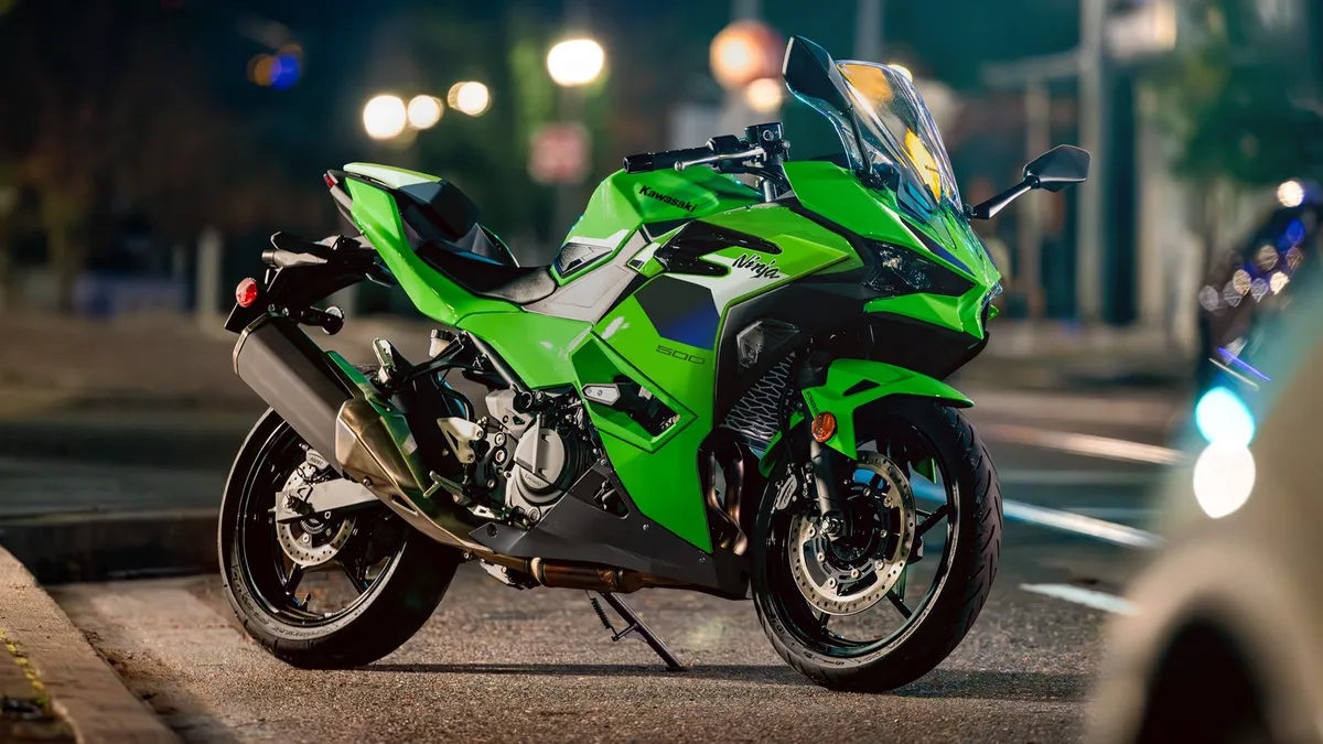 2027 Kawasaki Ninja 500 запущен в культовой Lime Green: цена, характеристики и особенности