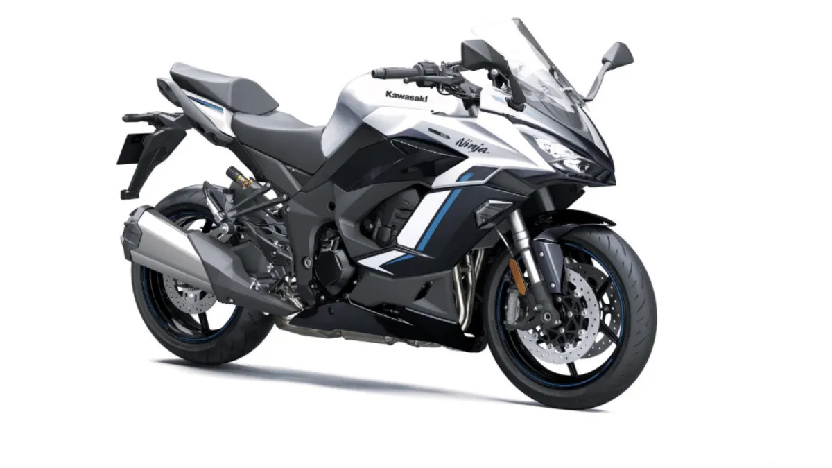 Kawasaki Ninja 1100SX и Versys 1100 подтверждены на 2027 год