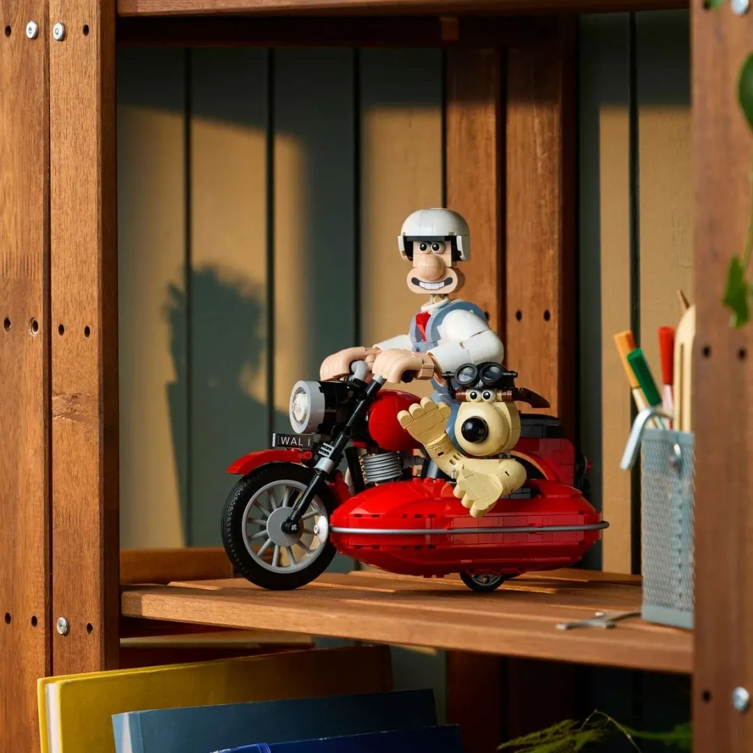 Набор LEGO с мотоциклом и коляской Уоллеса и Громита? Мы за! — фото 3