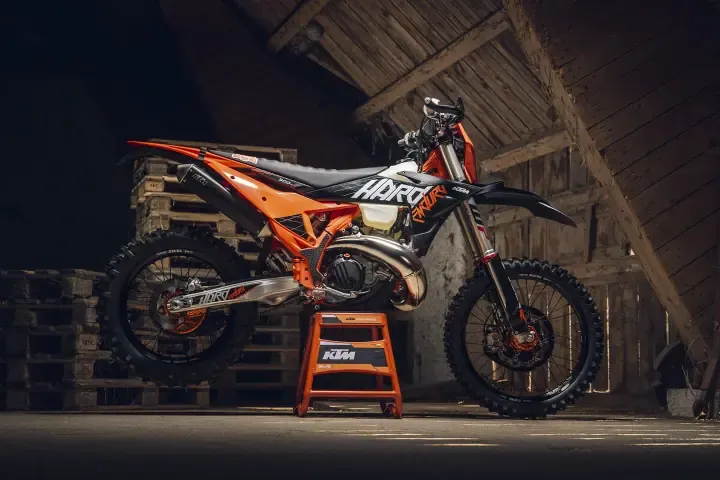KTM представляет 2027 300 EXC HARDENDURO — фото 2