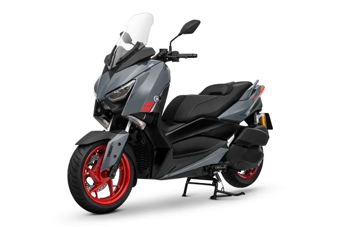 Yamaha XMax 300 SP 2022 появился в Таиланде — с подвеской Öhlins — фото 4