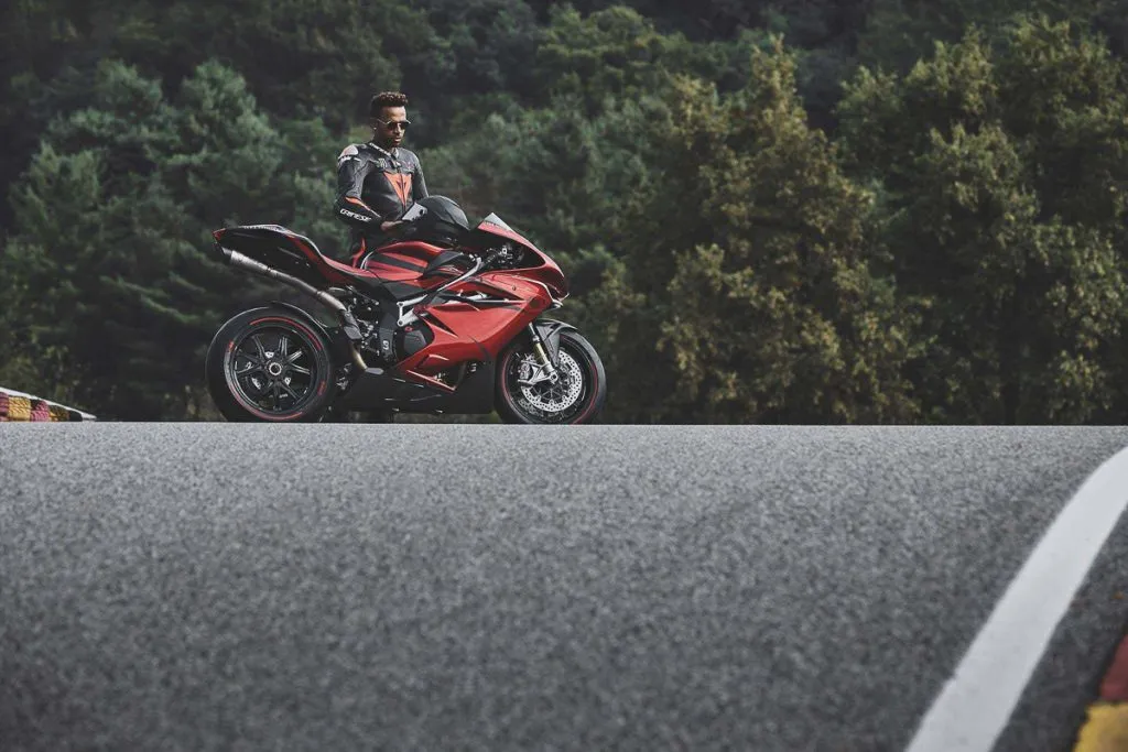 Редкий MV Agusta F4 LH44 выставлен на аукцион — один из 44 экземпляров, без резервной цены! — фото 4